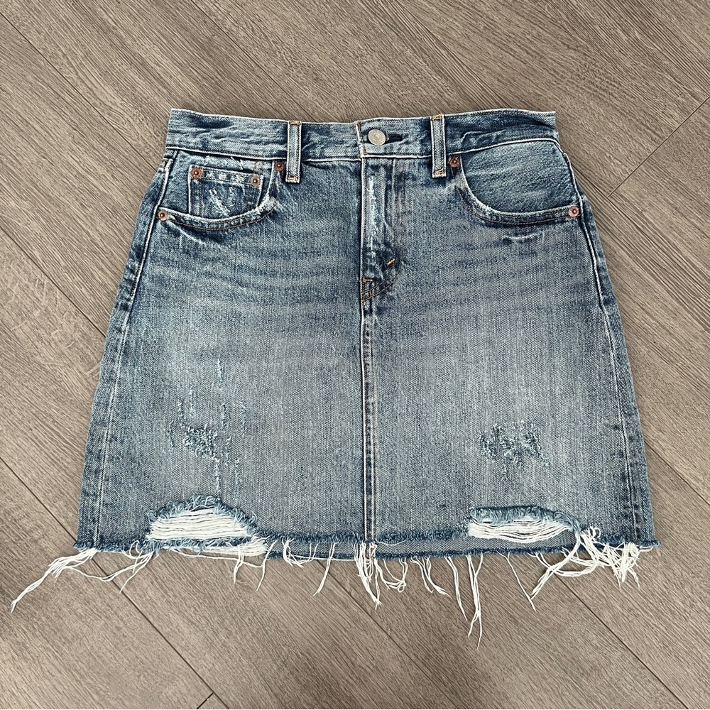 Distressed Denim Skirt | Levi’s